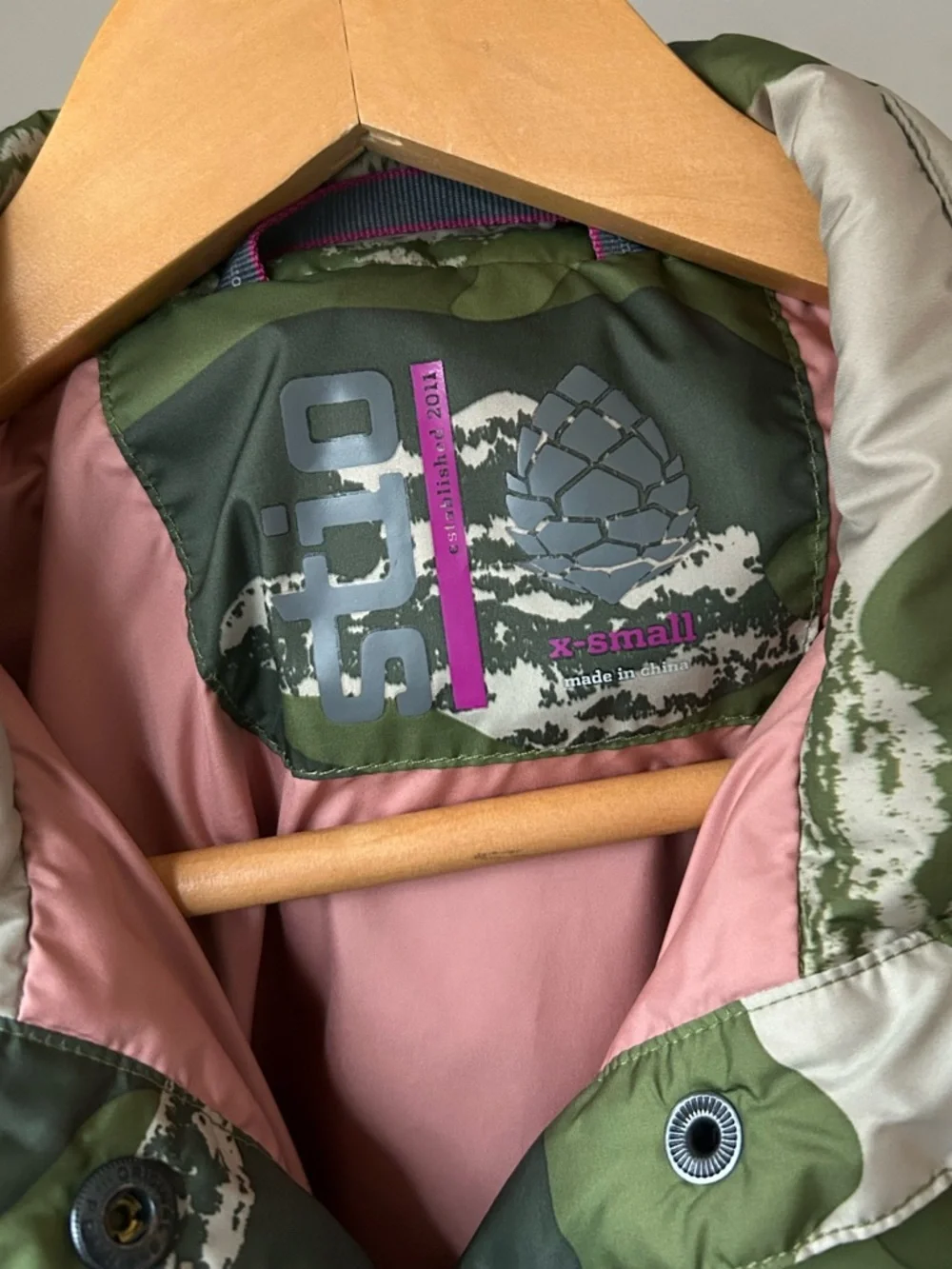 Stio Skycrest Insulated Snap Puffer Shirt Jacket Shacket - Picture 5 of 9